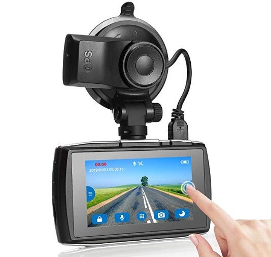 Z Edge dash cam for truckers